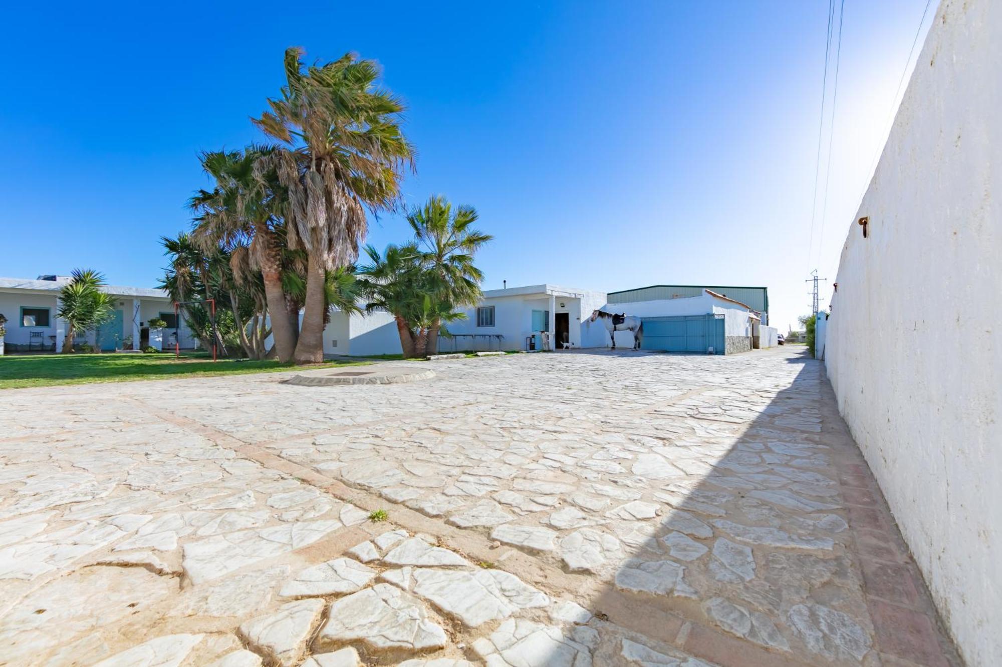 Con Terraza Privada Iii Apartment *
